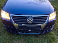 Gebraucht VW Passat 140 PS (102 kW) 2008 Blau Kombi