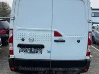 Gebraucht Opel Movano 170 PS (125 kW) 2016 Weiß Van / Kleinbus