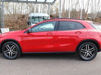Gebraucht Mercedes GLA250 Night 211 PS (155 kW) 2015 Jupiterrot  unilack SUV