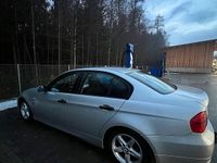 Gebraucht BMW 318 129 PS (94 kW) 2006 Silber Limousine