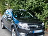 Gebraucht Dacia Sandero Stepway 90 PS (66 kW) 2014 Schwarz SUV