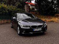 Gebraucht BMW 318 149 PS (109 kW) 2015 Grau Kombi
