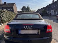 Gebraucht Audi A4 Cabriolet Basis 170 PS (125 kW) 2003 Schwarz Cabrio