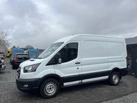 Gebraucht Ford Transit Trend 105 PS (77 kW) 2023 Weiß Van / Kleinbus