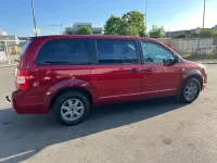 Gebraucht Chrysler Grand Voyager 163 PS (119 kW) 2008 Rot Van / Kleinbus