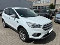 Gebraucht Ford Kuga Titanium 150 PS (110 kW) 2018 Weiß SUV