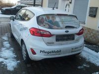 Gebraucht Ford Fiesta Trend 75 PS (55 kW) 2020 Weiß Kleinwagen