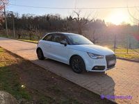 Gebraucht Audi A1 Attraction 122 PS (89 kW) 2011 Blau Kleinwagen