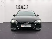 Gebraucht Audi A4 Sport 136 PS (100 kW) 2023 Brillantschwarz Kombi