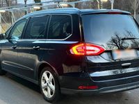 Gebraucht Ford Galaxy Titanium 150 PS (110 kW) 2016 Schwarz Van / Kleinbus