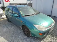 Usado Ford Focus Ghia 101 CV (74 kW) 1999 Verde Familiar