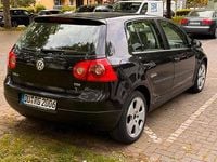 Usata VW Golf IV 105 CV (77 kW) 2004 Nero Berlina