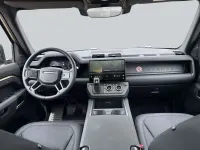 Gebraucht Land Rover Defender SE Dynamic 249 PS (183 kW) 2026 Gondwana stone metallic SUV