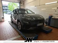 Gebraucht Hyundai Kona Select 100 kW (136 PS) 2022 Blau SUV