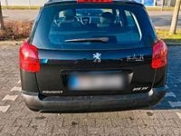 Gebraucht Peugeot 207 95 PS (69 kW) 2011 Kleinwagen