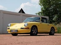 Gebraucht Porsche 911 155 PS (114 kW) 1968 Gelb Cabrio