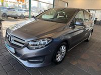 Gebraucht Mercedes B180 Style 122 PS (89 kW) 2017 Grau Van / Kleinbus