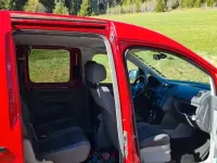 Gebraucht VW Caddy Team 105 PS (77 kW) 2010 Rot Van / Kleinbus