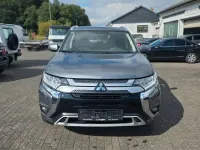 Gebraucht Mitsubishi Outlander Diamant Edition 150 PS (110 kW) 2018 Grau SUV