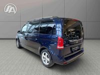 Gebraucht Mercedes V300 237 PS (174 kW) 2021 Cavansitblau Van / Kleinbus