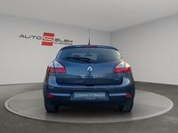 Gebraucht Renault Mégane Bose Edition 131 PS (96 kW) 2015 Grau Limousine