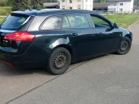 Gebraucht Opel Insignia 130 PS (95 kW) 2010 Schwarz Kombi