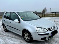 Gebraucht VW Golf IV 75 PS (55 kW) 2005 Silber Kleinwagen