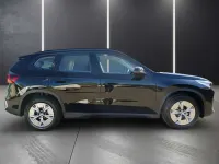 Neu BMW iX1 150 kW (204 PS) 2026 Schwarz uni SUV