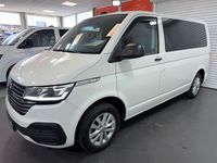 Gebraucht VW Multivan Trendline 150 PS (110 kW) 2020 Weiß Van / Kleinbus