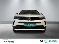 Gebraucht Opel Mokka-e Edition 100 kW (136 PS) 2022 Jadeweiß / dach schwarz SUV