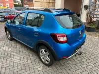 Gebraucht Dacia Sandero Stepway 90 PS (66 kW) 2013 Blau Limousine