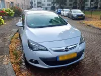 Gebraucht Opel Astra GTC 180 PS (132 kW) 2011 Silber Coupé