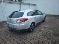 Gebraucht Renault Mégane GrandTour Bose Edition 131 PS (96 kW) 2012 Silber Kombi