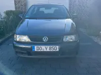 Gebraucht VW Polo Basis 60 PS (44 kW) 1998 Grau Limousine
