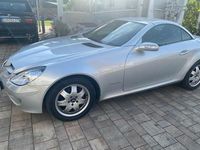 Gebraucht Mercedes 200 163 PS (119 kW) 2004 Silber Cabrio