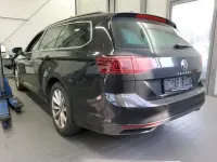 Gebraucht VW Passat IQ Drive 122 PS (89 kW) 2022 Schwarz Kombi