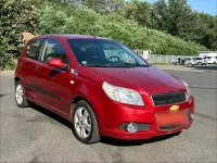 Gebraucht Chevrolet Aveo 83 PS (61 kW) 2009 Rot Kleinwagen