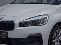 Gebraucht BMW 218 150 PS (110 kW) 2022 Alpinweiß Van / Kleinbus