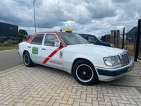 Gebraucht Mercedes 200 109 PS (80 kW) 1985 Limousine