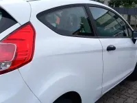 Gebraucht Ford Fiesta 75 PS (55 kW) 2015 Weiß Kleinwagen