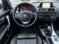 Gebraucht BMW 120 Sport Line 190 PS (139 kW) 2016 Silber Kleinwagen