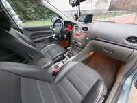 Gebraucht Ford Focus 100 PS (73 kW) 2008 Grau Limousine