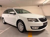 Gebraucht Skoda Octavia Ambition 110 PS (80 kW) 2016 Weiß Kombi
