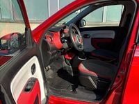 Second-hand Renault Twingo 71 CP (52 kW) 2019 Roșu Hatchback