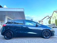 Gebraucht Kia Ceed 135 PS (99 kW) 2015 Schwarz Kleinwagen