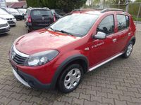 Gebraucht Dacia Sandero Stepway 87 PS (63 kW) 2010 Rot Limousine