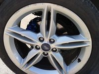 Gebraucht Ford Kuga Individual 140 PS (102 kW) 2014 Grau SUV
