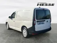 Gebraucht VW Caddy 102 PS (75 kW) 2022 Candyweiß lb9a Van / Kleinbus