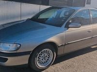 Gebraucht Opel Omega 136 PS (100 kW) 1996 Gelb Limousine