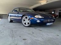 Gebraucht Jaguar XKR 363 PS (266 kW) 2002 Blau Cabrio
